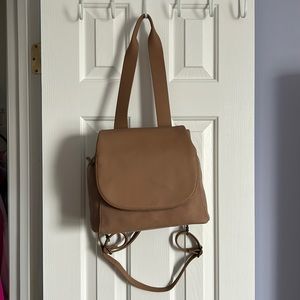 BRAND NEW W TAGS Universal Thread Crossbody/Shoulder Bag in Tan